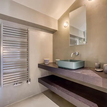 Bed & Breakfast Maison Gokan 4*